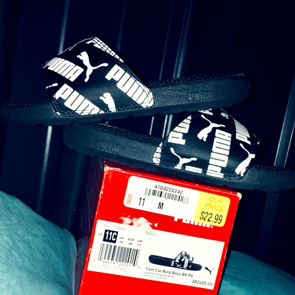 kids PUMA SLIDES. BRAND NEW